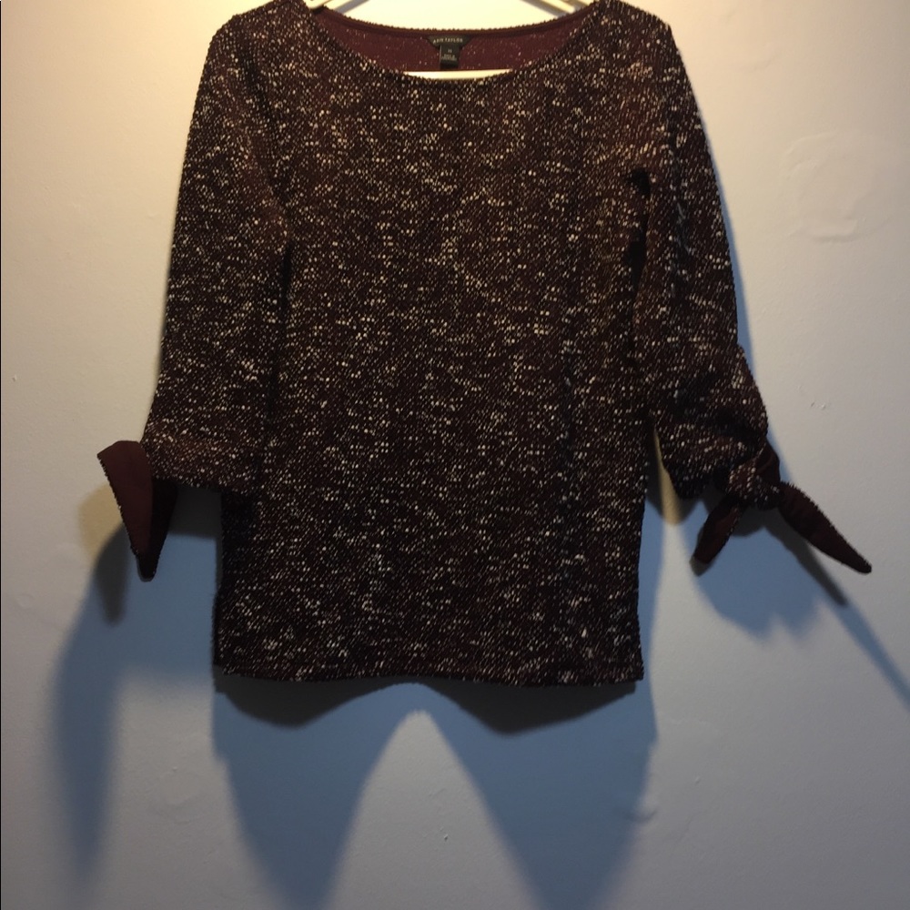 Two pieces - Picture 2 of 4